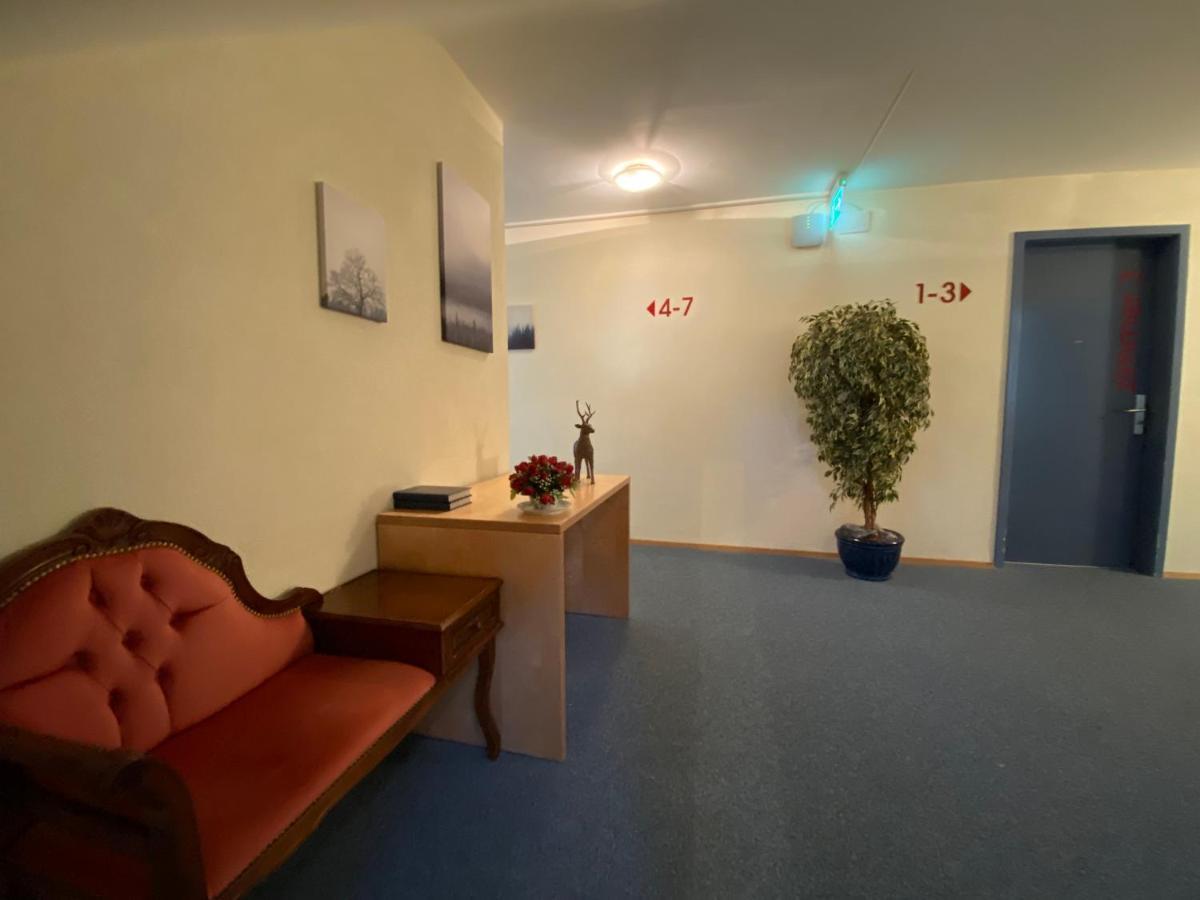 Hotel Hirschen Hinwil Exterior foto